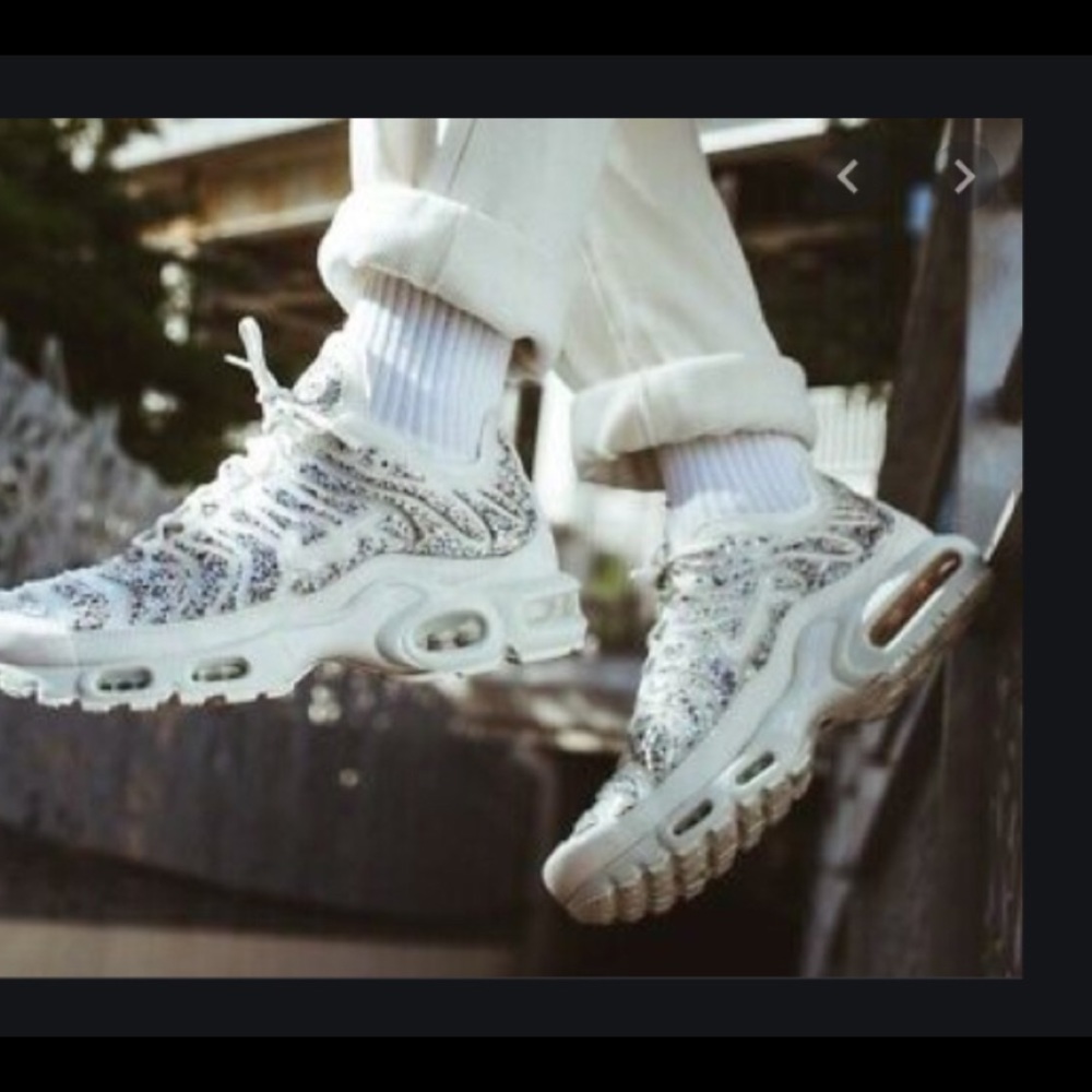 Nike-Air-Max-97-LX-Women’s size 8